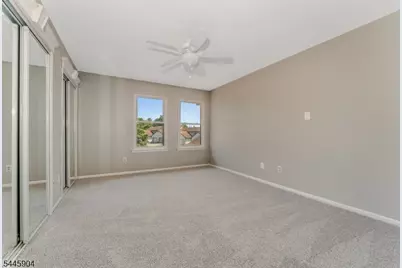 111 Sequoia Ct, Raritan Township, NJ 08822 - Photo 15