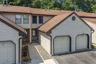 111 Sequoia Ct, Raritan Township, NJ 08822 - Photo 1