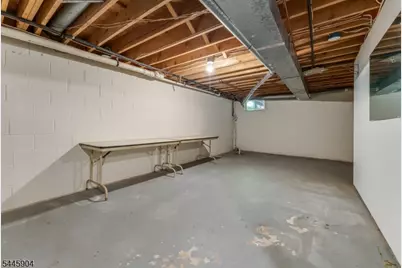 111 Sequoia Ct, Raritan Township, NJ 08822 - Photo 23