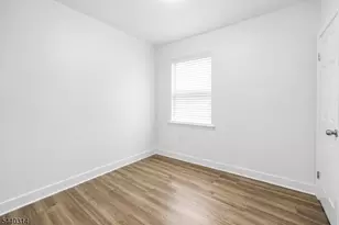 196 S 6th St, Newark, NJ 07103 - Photo 11