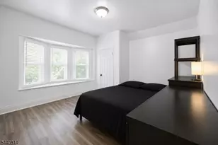 196 S 6th St, Newark, NJ 07103 - Photo 7