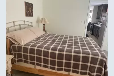 225 Albert St, Lodi, NJ 07644 - Photo 11