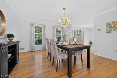 18 Cornell Trl, Hillsborough Township, NJ 08844 - Photo 5