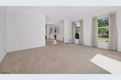 18 Cornell Trl, Hillsborough Township, NJ 08844 - Photo 13