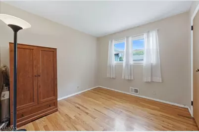 63 Stewart Ave, Little Falls Township, NJ 07424 - Photo 23