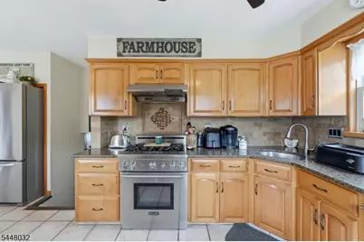 63 Stewart Ave, Little Falls Township, NJ 07424 - Photo 17