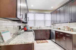 18 McKay Ave, East Orange, NJ 07018 - Photo 7