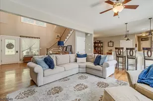 400 Stanhope Rd, Sparta Township, NJ 07871 - Photo 7