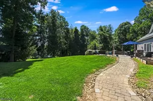 400 Stanhope Rd, Sparta Township, NJ 07871 - Photo 31