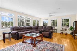 9 Mills Ct, Raritan Township, NJ 08822 - Photo 21