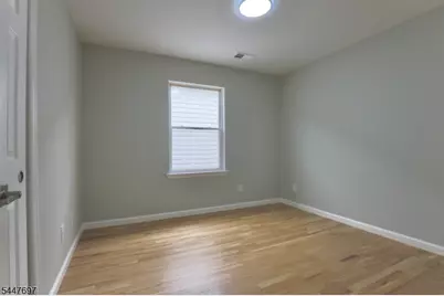 452 Marshall St #2, Elizabeth, NJ 07206 - Photo 11