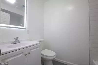 452 Marshall St #2, Elizabeth, NJ 07206 - Photo 9