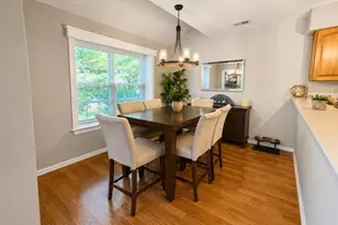 273 Abbey Dr, Franklin Township, NJ 08873 - Photo 3