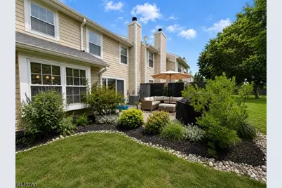 273 Abbey Dr, Franklin Township, NJ 08873 - Photo 15