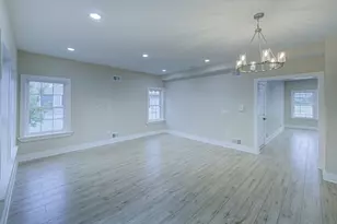 8 Travers Ave, Edison Twp., NJ 08817 - Photo 3
