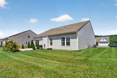 101 Mountain View Ln, Mansfield Township, NJ 07865 - Photo 29