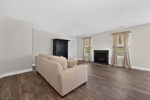 101 Mountain View Ln, Mansfield Township, NJ 07865 - Photo 5