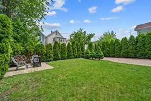 45 Grunwald St, Clifton, NJ 07013 - Photo 27