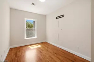 234 Lt Glenn Zamorski Dr, Elizabeth, NJ 07206 - Photo 19