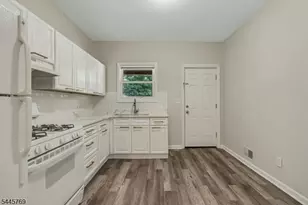 612 Bound Brook Rd, Dunellen, NJ 08812 - Photo 9