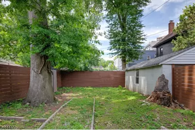 135 Sanford St, East Orange, NJ 07018 - Photo 43