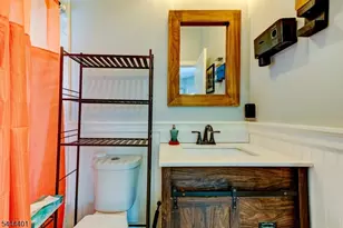 135 Sanford St, East Orange, NJ 07018 - Photo 31