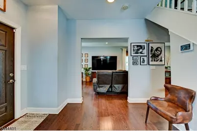 135 Sanford St, East Orange, NJ 07018 - Photo 9