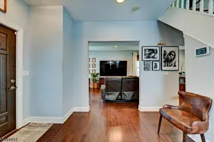 135 Sanford St, East Orange, NJ 07018 - Photo 9