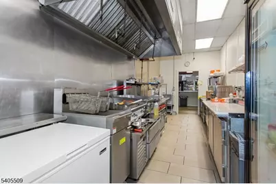 605 Main St, Boonton Town, NJ 07005 - Photo 37