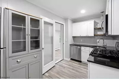 28 Edgewood Ter #A, South Bound Brook Boro, NJ 08880 - Photo 7