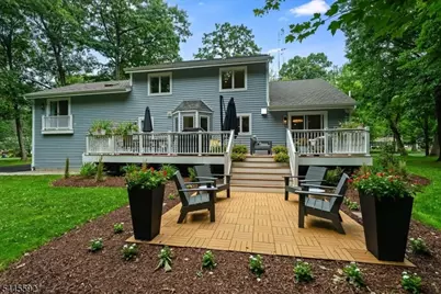 75 Musiker Ave, Randolph Township, NJ 07869 - Photo 35
