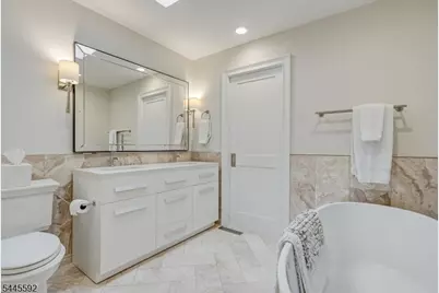 75 Musiker Ave, Randolph Township, NJ 07869 - Photo 21