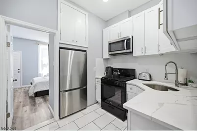 153 Danforth Ave, Jersey City, NJ 07305 - Photo 3