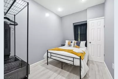 153 Danforth Ave, Jersey City, NJ 07305 - Photo 31