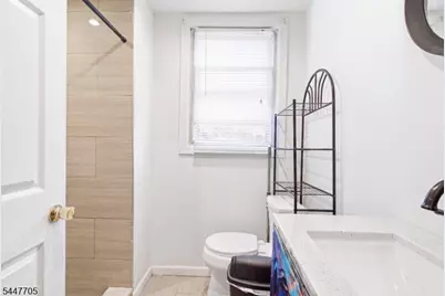 1410 Leslie St, Hillside, NJ 07205 - Photo 17