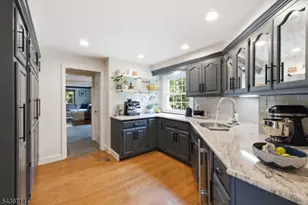 20 Ridge Rd, Tewksbury Township, NJ 08833 - Photo 11