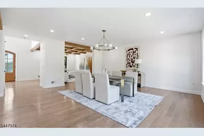 61 Hickory St, Metuchen, NJ 08840 - Photo 17