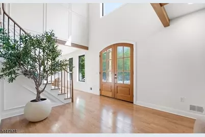61 Hickory St, Metuchen, NJ 08840 - Photo 3