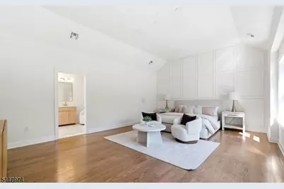 61 Hickory St, Metuchen, NJ 08840 - Photo 29