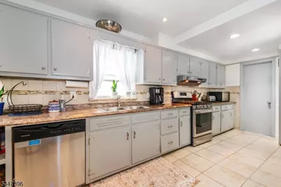 38 Salter Pl, Belleville, NJ 07109 - Photo 7