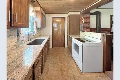 725 Sayre Ave, Phillipsburg, NJ 08865 - Photo 11