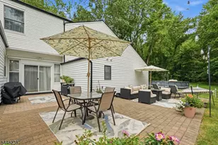 14 Big Piece Rd, Fairfield, NJ 07004 - Photo 29