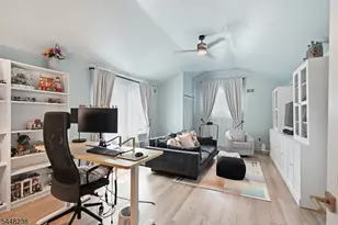 14 Big Piece Rd, Fairfield, NJ 07004 - Photo 25