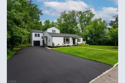 14 Big Piece Rd, Fairfield, NJ 07004 - Photo 35