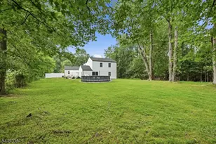 14 Big Piece Rd, Fairfield, NJ 07004 - Photo 33