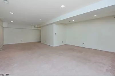 8708 Brittany Dr, Wayne, NJ 07470 - Photo 29
