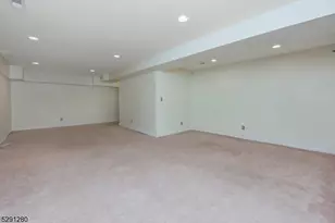 8708 Brittany Dr, Wayne, NJ 07470 - Photo 29