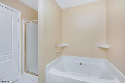8708 Brittany Dr, Wayne, NJ 07470 - Photo 19