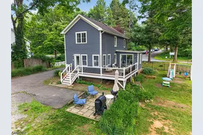79 W Main St, Mendham, NJ 07945 - Photo 25