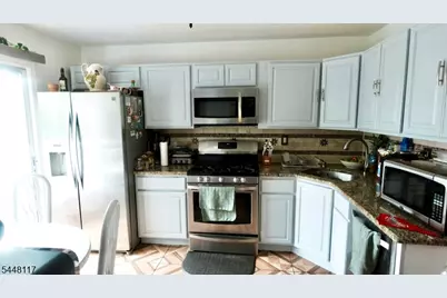 402 Holly Dr #402, Perth Amboy, NJ 08861 - Photo 7